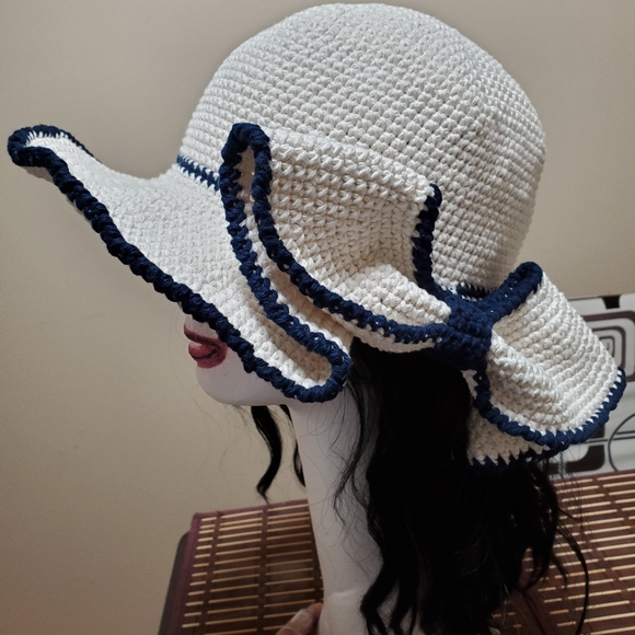 Summer chochet hat - Picture 6 of 6